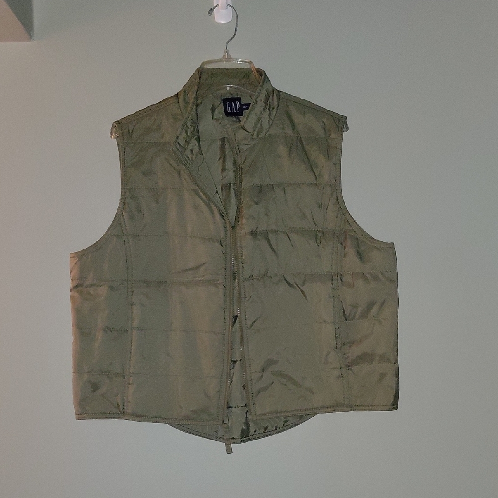 GAP Olive Green Quilted Puffer Vest